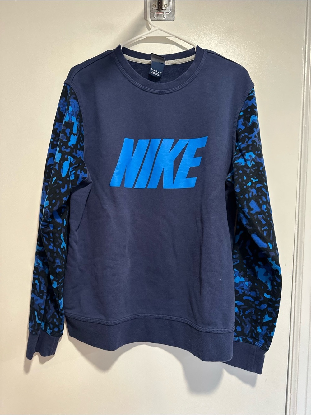 VTG Y2K Nike spell out sweatshirt Navy blue Sz:XL camouflage sleeve Streetwear.